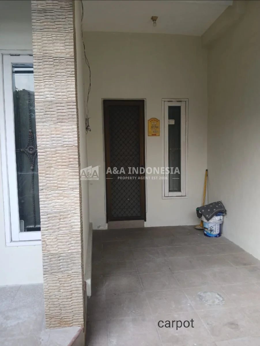 Disewakan rumah terawat dan siap huni di Griya Kebraon Barat Surabaya Barat - Thumbnail 2