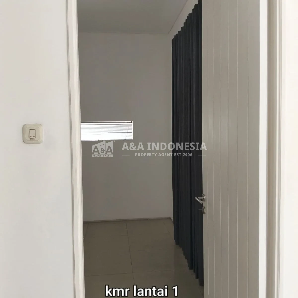 Disewakan rumah di kawasan premium Royal Residence Wiyung Surabaya Barat - Thumbnail 4