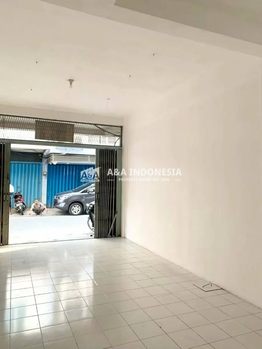 Disewakan Ruko Siap Pakai Lokasi Strategis Bubutan Baliwerti Surabaya Pusat - Thumbnail 2
