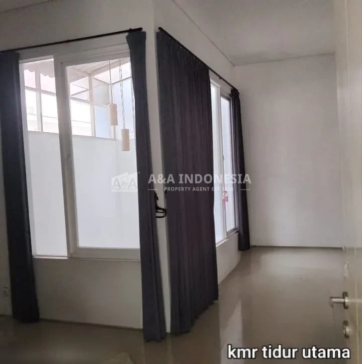 Dijual Rumah 2 Lantai di Royal Residence Cluster Greenwich Surabaya Barat - Thumbnail 5
