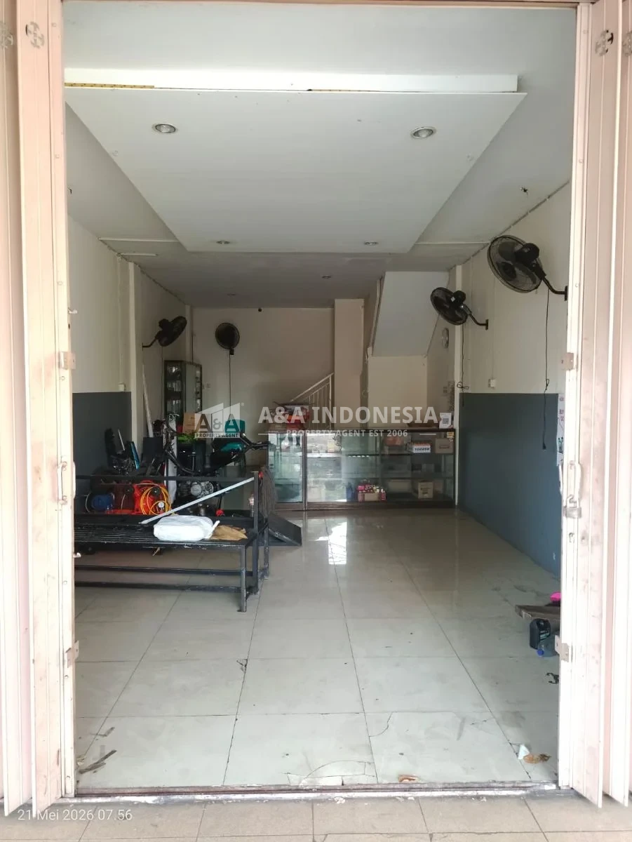 Disewakan Ruko 3 Lantai Strategis Jl. Ngaglik Surabaya - Thumbnail 4