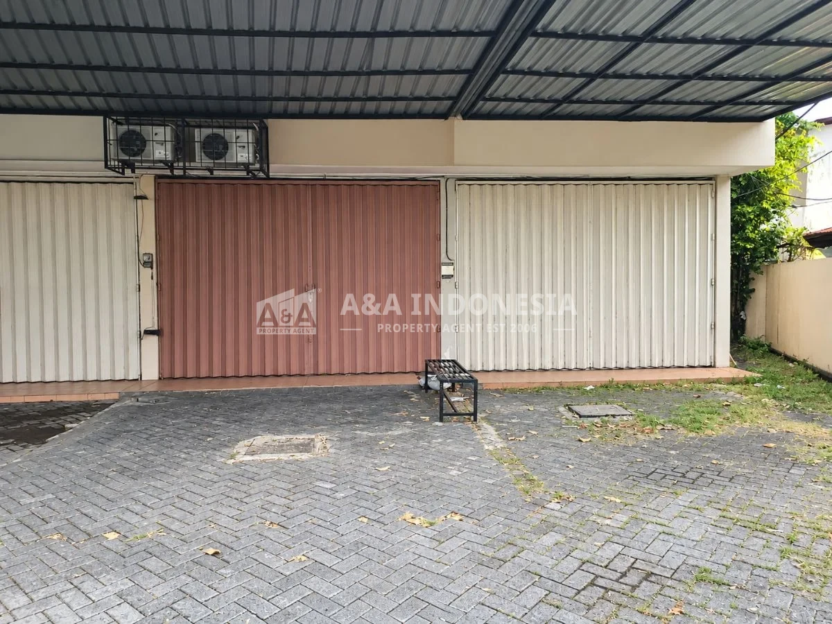 Disewakan Ruko 3 Lantai Strategis Jl. Ngaglik Surabaya - Thumbnail 5