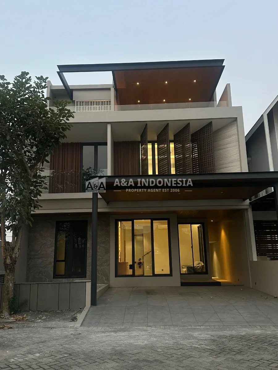 Dijual Rumah 3 Lantai Royal Residence Surabaya Barat - Thumbnail 8