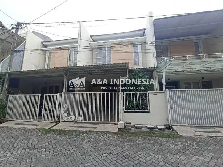Dijual Rumah Lokasi Strategis dan Siap Huni Taman Jambangan Indah Surabaya Selatan - Image 1