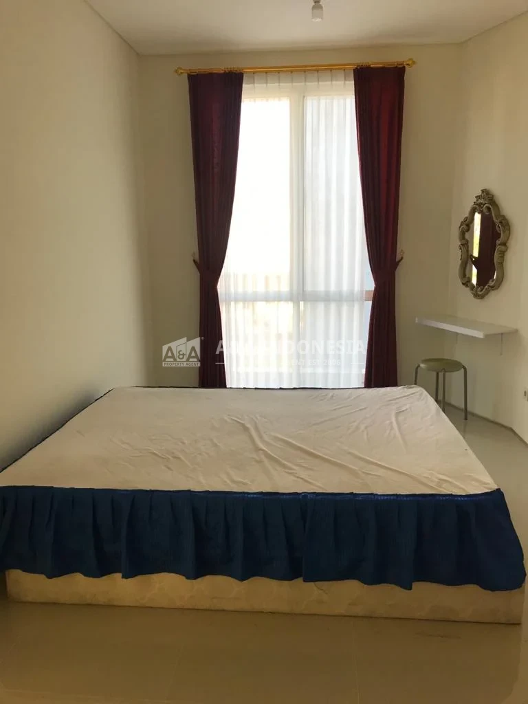 Dijual Rumah 2 Lantai Main Road/ Jalan Besar Di Royal Residence Surabaya Barat