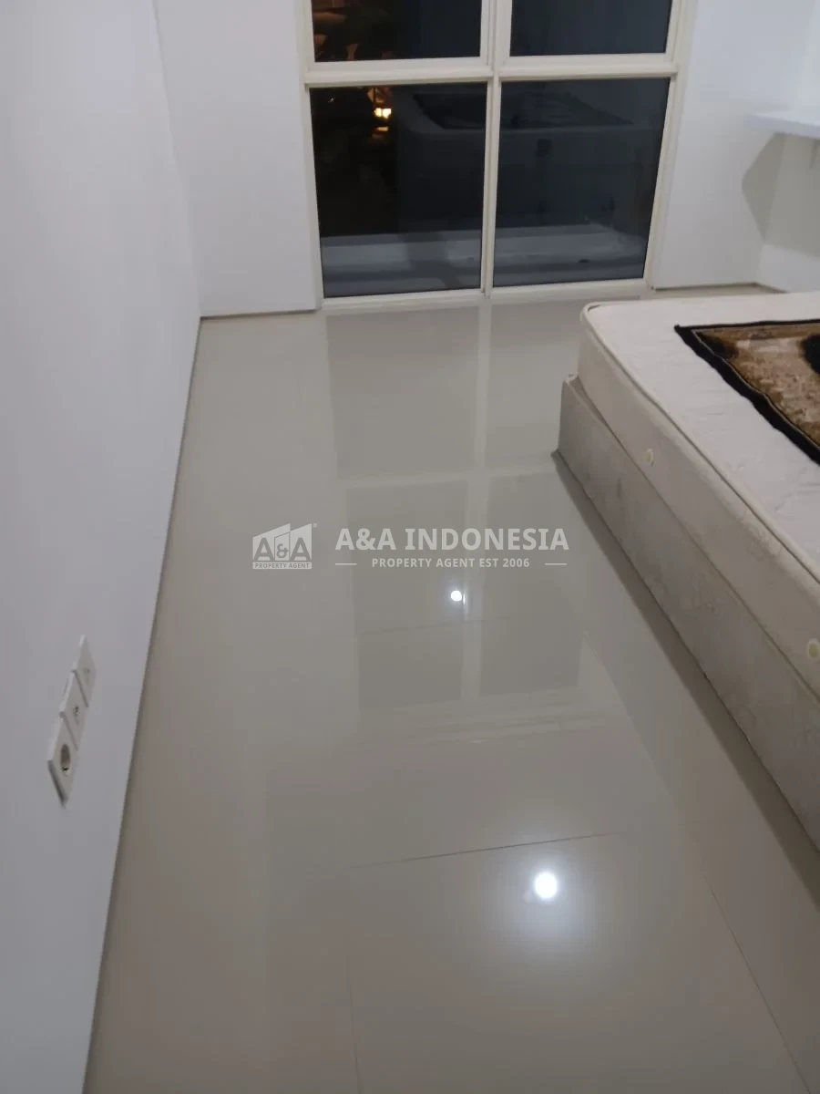 Dijual Rumah 2 Lantai Main Road/ Jalan Besar Di Royal Residence Surabaya Barat - Thumbnail 2