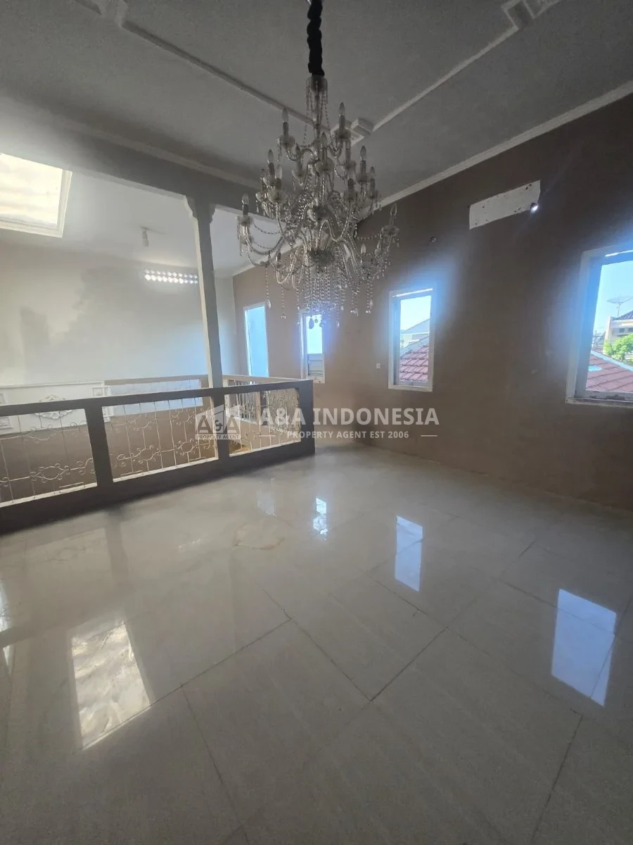 Dijual/Disewakan Rumah Usaha Nol Jalan Raya Lokasi Pusat Bisnis Ramai Di Darmo Baru Surabaya Barat - Thumbnail 4