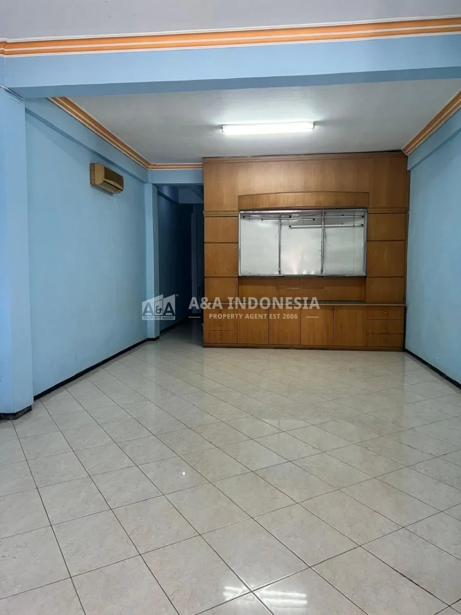 *Disewakan Ruko 3 lantai di Rungkut Mewah Indah Ngagel Surabaya Timur* - Thumbnail 4