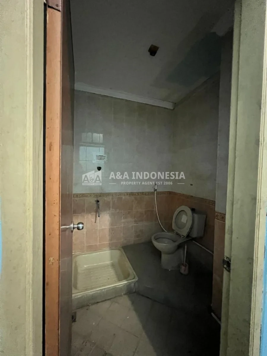 *Disewakan Ruko 3 lantai di Rungkut Mewah Indah Ngagel Surabaya Timur* - Thumbnail 5