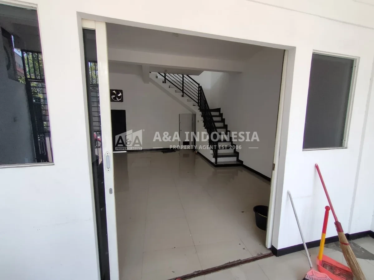 Dijual Ruko 2 Lantai SHM di Raya GunungAnyar Surabaya Timur Dekat MERR & Tol Juanda - Thumbnail 3
