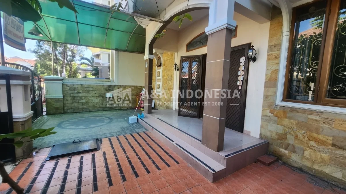 Disewakan Rumah 2 Lantai Di Taman Mutiara Pakuwon City Surabaya Timur - Thumbnail 2
