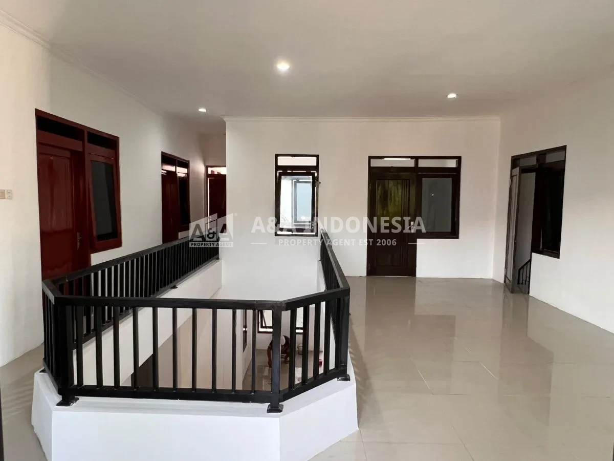 *Dijual Rumah di Perumahan Rungkut Harapan samping merr baru Renovasi Surabaya Selatan* - Thumbnail 5