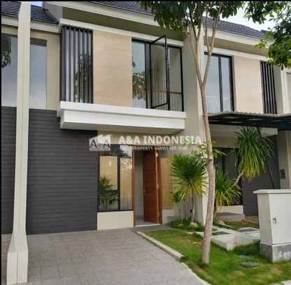 Dijual Rumah Baru Lokasi Strategis Northwest Lake Citraland Surabaya Barat - Image 1