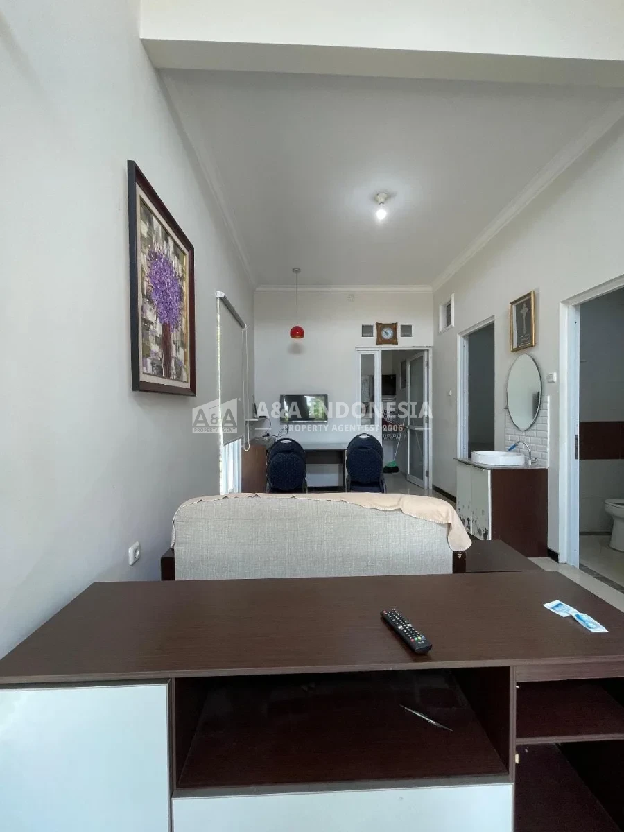 Disewakan Rumah 1 Lantai Full Furnish di Sukolilo Dian Regency Surabaya Timur Dekat ITS & MERR