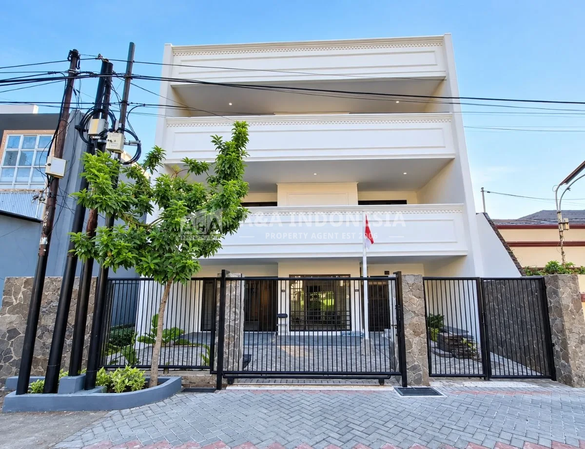 *Disewakan Rumah usaha sudah siap huni di Ngagel Madya Surabaya Timur* - Image 1