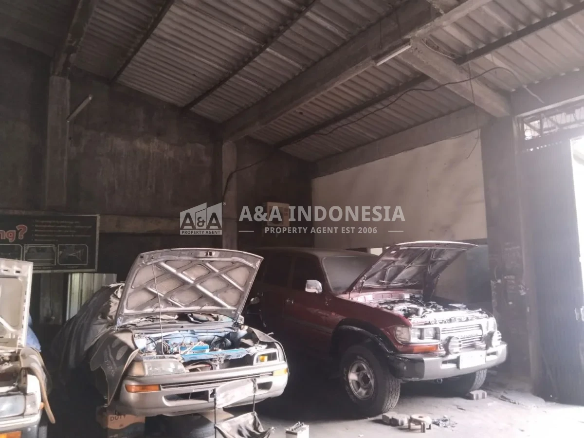 Disewakan Gudang Dan Kantor Nol Jalan  Raya Lokasi Dukuh Kupang Barat Di Surabaya Barat - Thumbnail 5