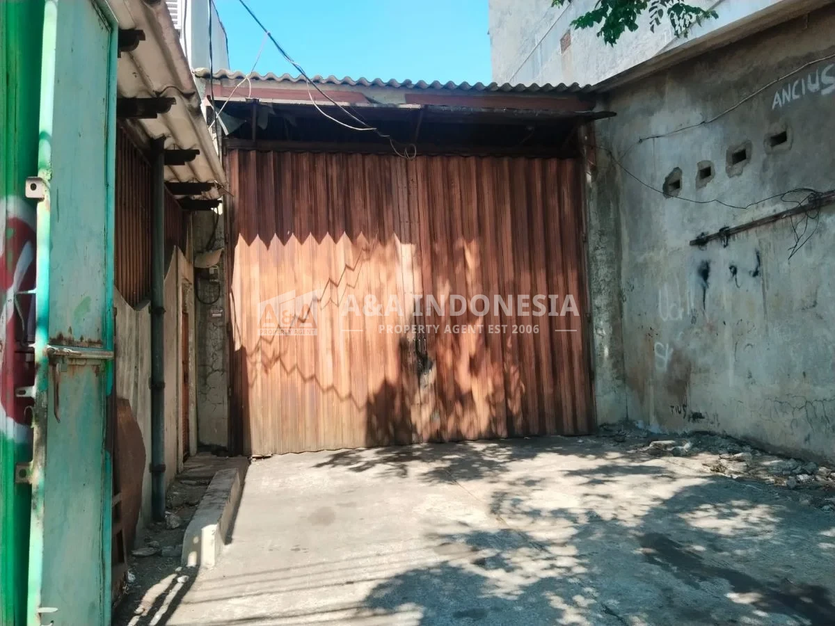 Disewakan Gudang Dan Kantor Nol Jalan  Raya Lokasi Dukuh Kupang Barat Di Surabaya Barat - Thumbnail 7