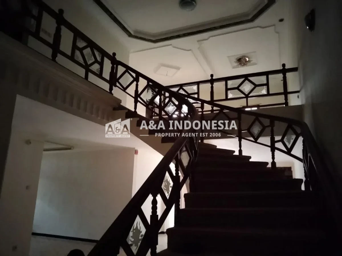 Dijual Rumah Lokasi Strategis Hook di Gayungsari Surabaya Selatan - Thumbnail 5