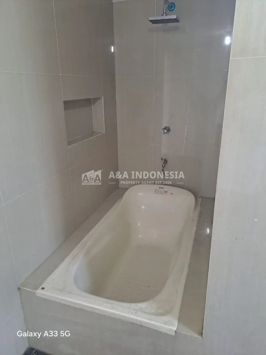Dijual Rumah Siap Huni di Oasis Utara Surabaya Barat - Thumbnail 4