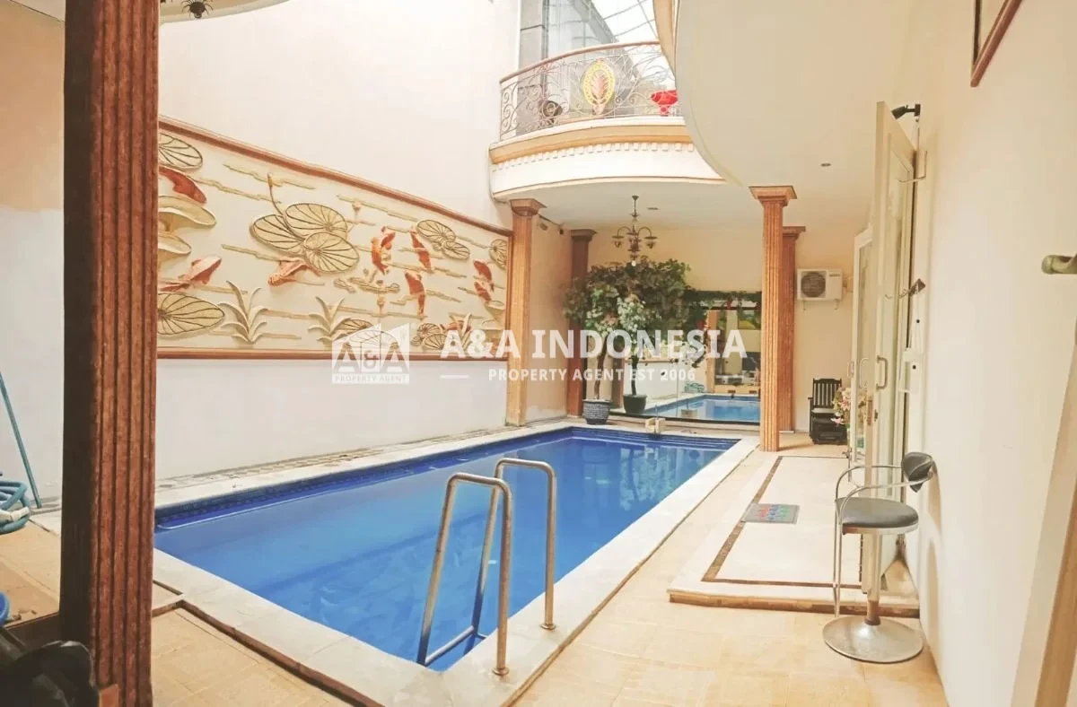 Dijual Rumah Lokasi Strategis Mewah Nyaman Gayungsari Surabaya Selatan - Thumbnail 6