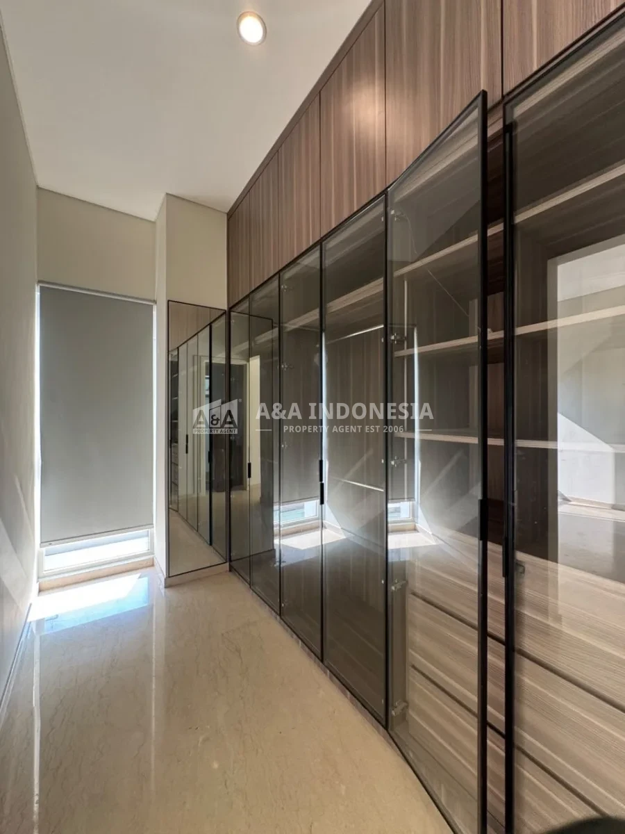 Dijual Rumah Siap Huni Taman Puspa Raya Citraland Surabaya Barat - Thumbnail 5