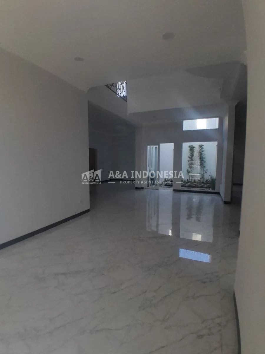 Dijual Rumah Baru Gress di Jalan Jemur Andayani Surabaya Selatan - Thumbnail 2