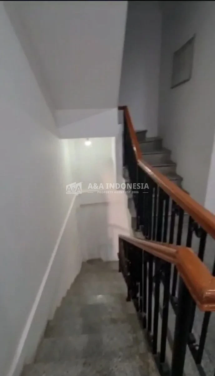 Dijual/Disewakan Ruko Minimalis di Kayoon Landmark Surabaya Pusat - Thumbnail 4