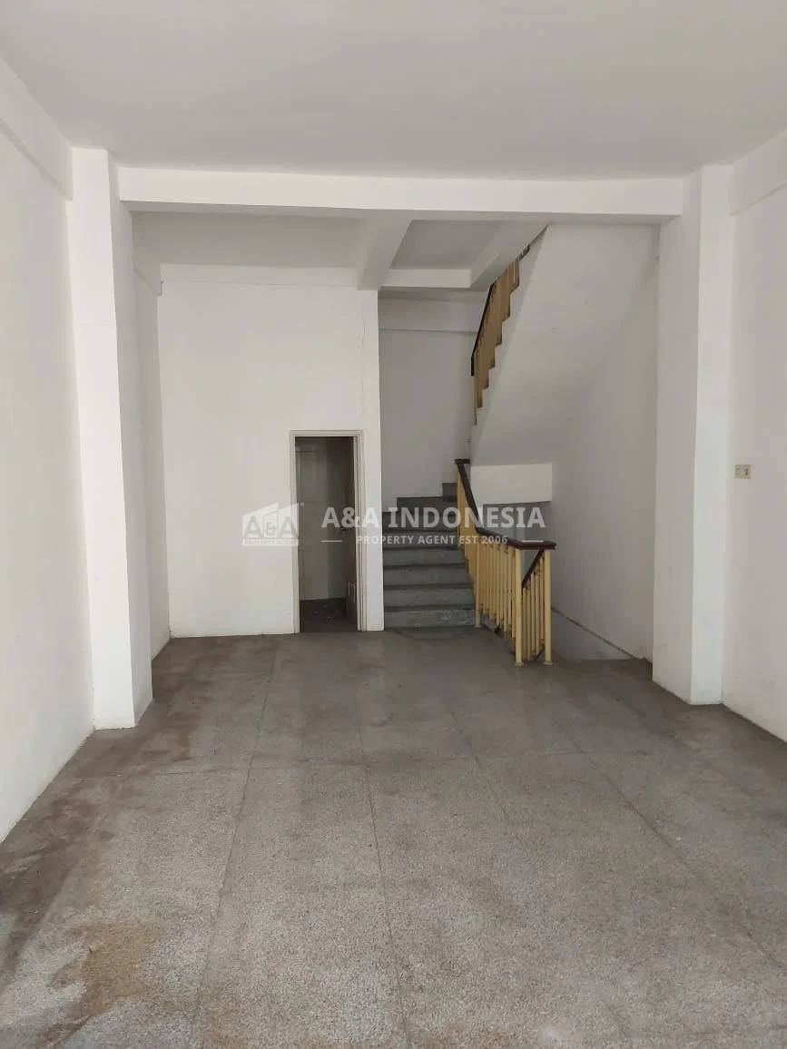 Dijual Ruko Strategis di Kayoon Landmark Surabaya Pusat - Thumbnail 4
