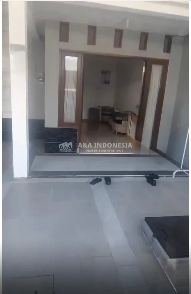 Disewakan Rumah Furnish Lengkap Sukolilo Dian Regency Surabaya Timur — Siap Huni Dekat ITS & MERR
