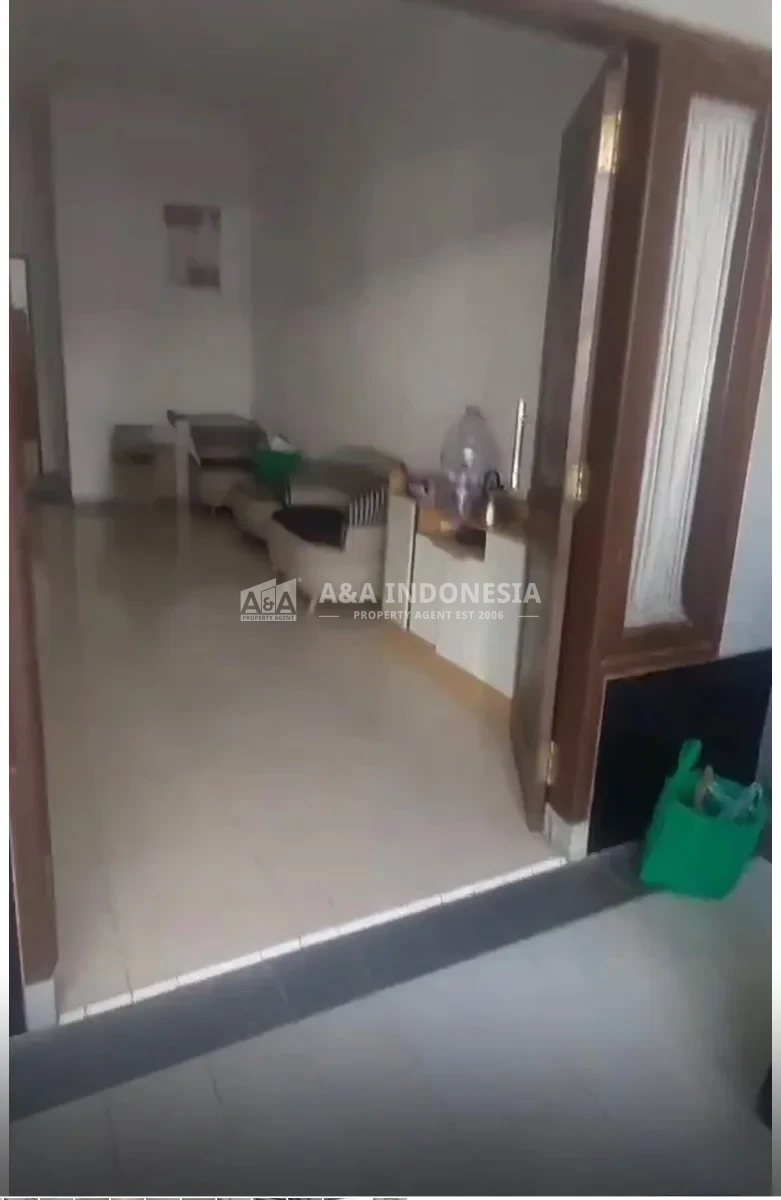 Disewakan Rumah Furnish Lengkap Sukolilo Dian Regency Surabaya Timur — Siap Huni Dekat ITS & MERR - Thumbnail 2