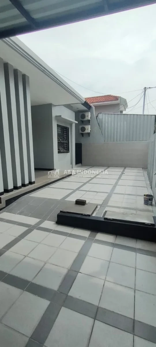 Disewakan Rumah Manyar Tirtomoyo Surabaya Timur Dekat MERR & Galaxy Mall