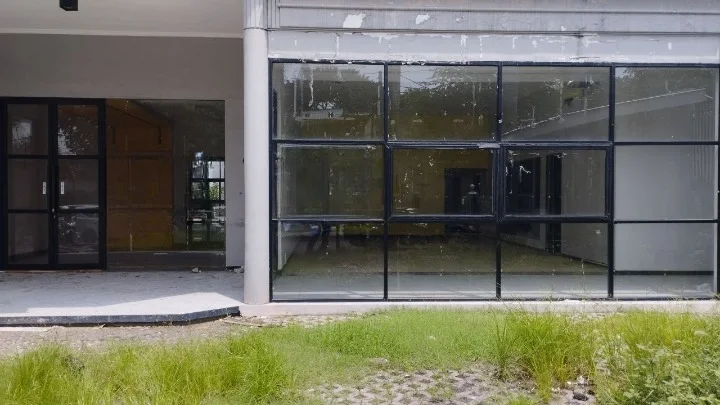 Dijual/Disewakan Gedung Kantor Surabaya Pusat