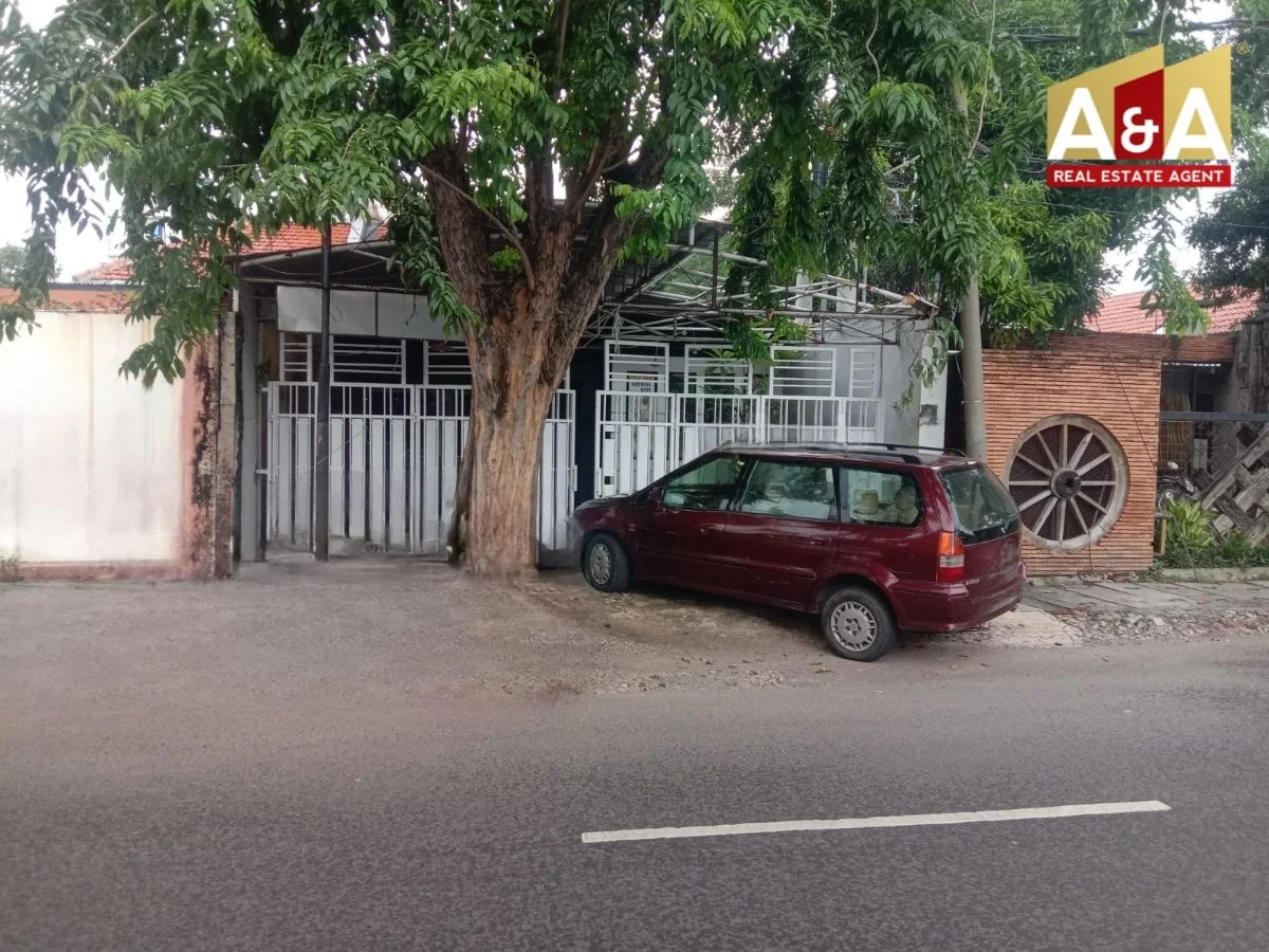 Disewakan Rumah Cocok untuk Usaha di Gubeng Surabaya Timur