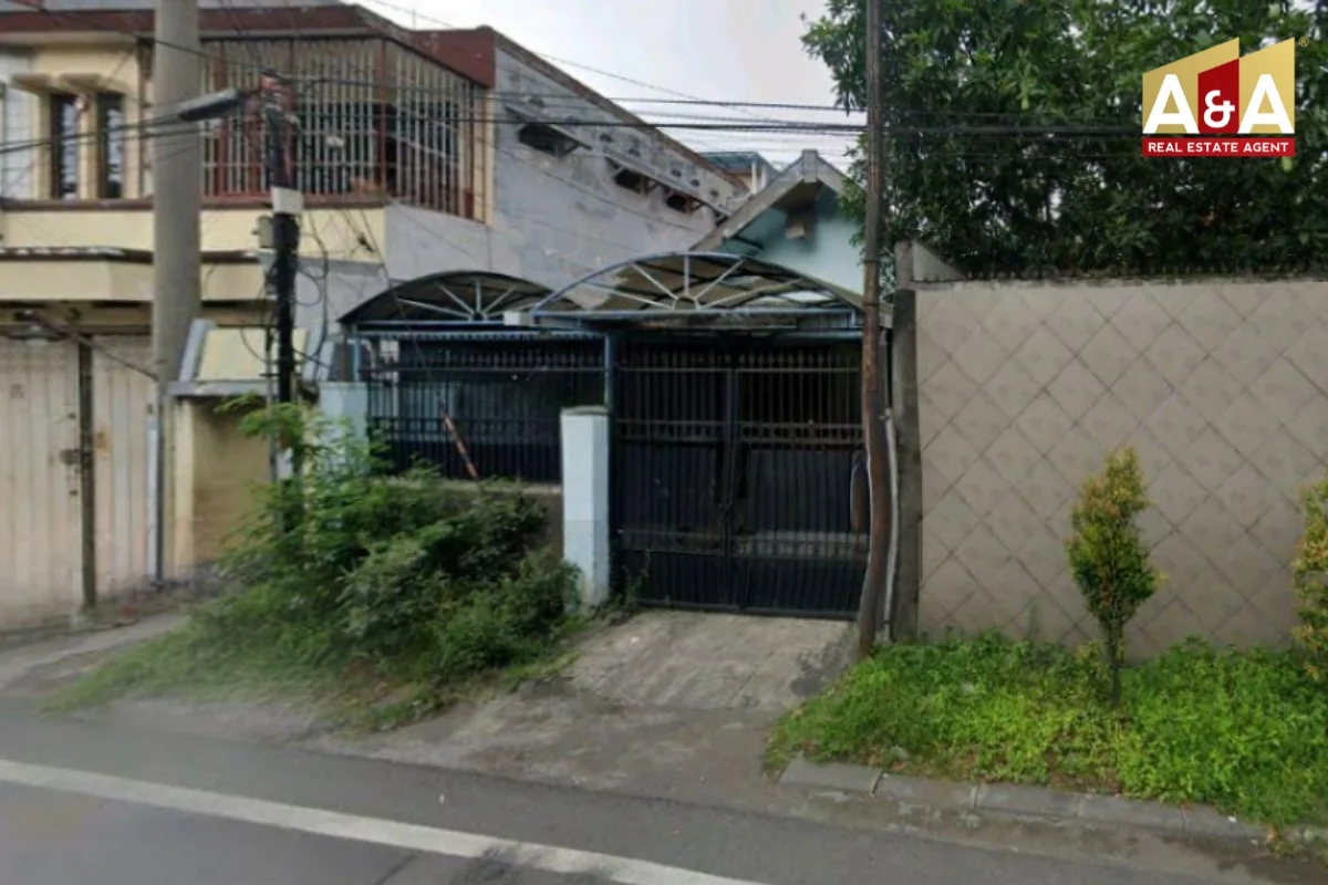 Dijual Cepat Rumah Siap Huni dan Strategis di Simokerto Surabaya Pusat