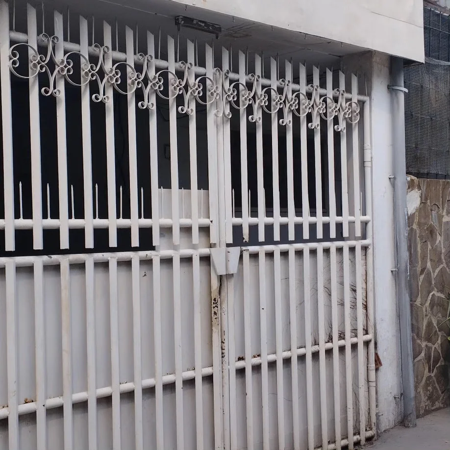 Dijual Rumah Murah Nyaman di Kapasari Surabaya Utara