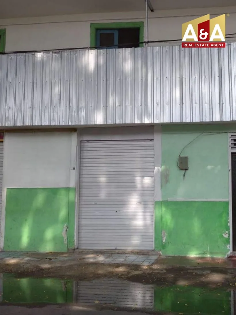 Disewakan Stand Lokasi Strategis di Jalan Sulung Surabaya Pusat