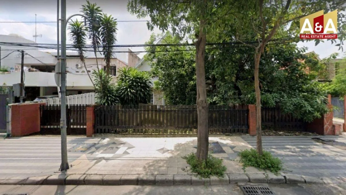 Dijual Rumah Tengah Kota Jalan Dr Soetomo Surabaya Pusat