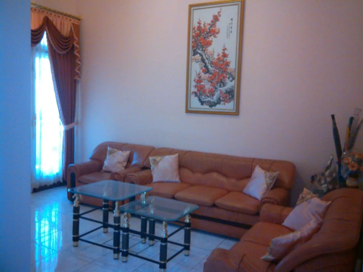 Dijual Rumah Lokasi Strategis Dukuh Pakis Surabaya Barat - Thumbnail 4