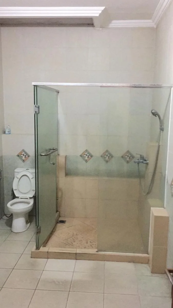 Dijual/Disewakan Rumah Mewah dan Strategis di Sentra Raya Surabaya Barat - Thumbnail 4