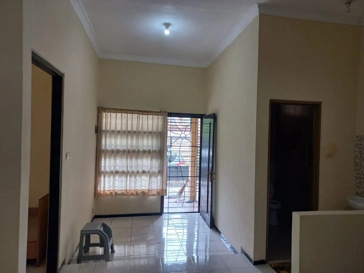 Dijual/ Disewakan Rumah Strategis dan Nyaman Perum Pakal Residence Surabaya Barat - Thumbnail 2