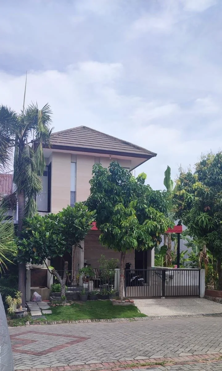 Dijual Rumah Bagus 2 Lantai Luas 126m² (7×18) Kawasan Pantai Mentari Cluster Pacific Surabaya Utara
