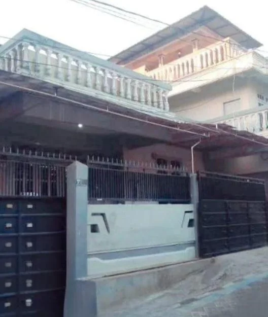 *Dijual Rumah Strategis di Manukan Tirto Surabaya Barat*