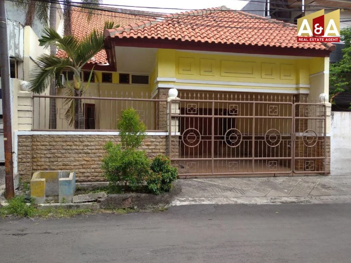 Disewakan Rumah Bagus Sukomanunggal Jaya Surabaya Barat