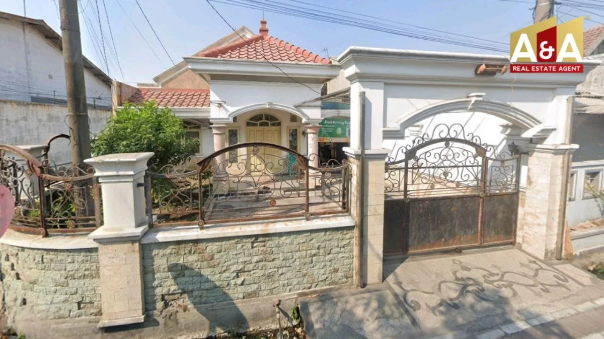 Dijual Rumah Hook Lokasi Strategis di Kemlaten Kedurus Surabaya Selatan