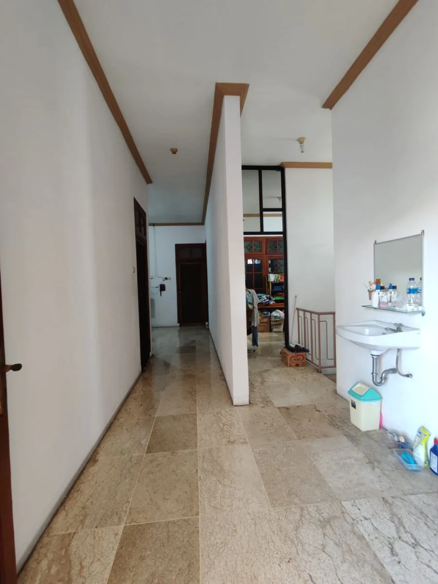 Dijual Rumah Usaha Lokasi Strategis Bratang Gede Surabaya Timur - Thumbnail 4