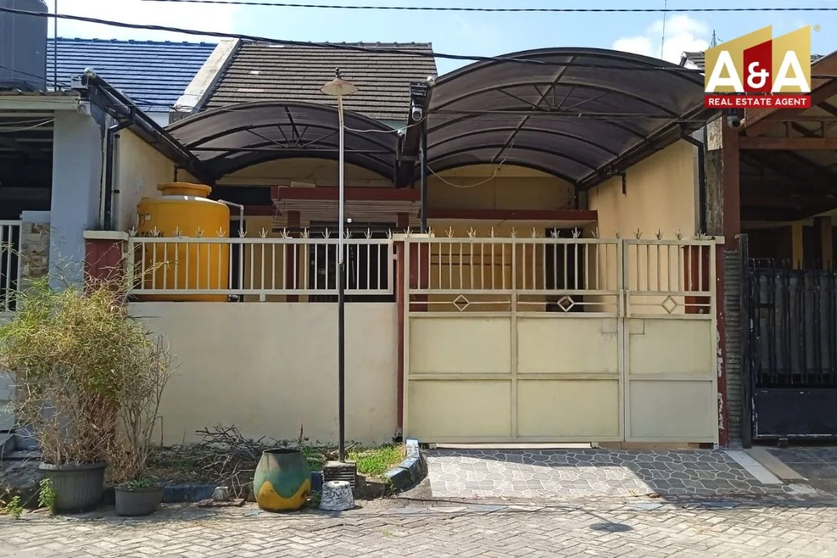 Dijual Rumah Lokasi Strategis Dreamingland Surabaya Barat