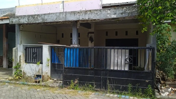Dijual Rumah Murah Strategis Oma Indah Menganti Wilayah Gresik