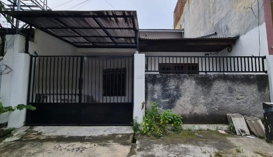 Dijual Rumah Murah Lokasi Strategis di Darmo Indah Surabaya Barat