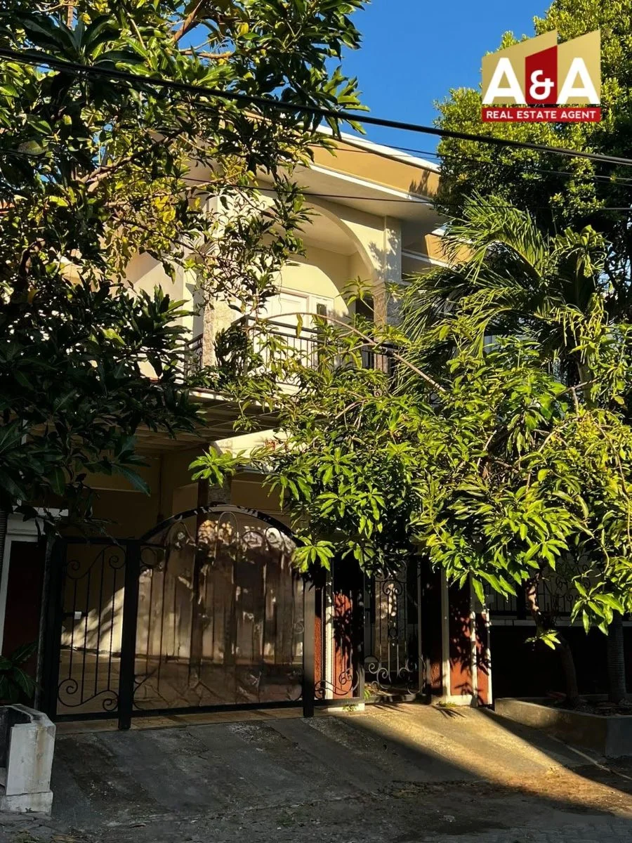 Dijual/Disewakan Rumah Modern Lokasi Strategis di Sidosermo Surabaya Selatan