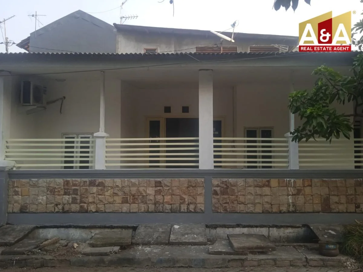 Disewakan Rumah Nyaman Harga Dibawah 55JT an/Tahun Lokasi Strategis 3 BR di Pondok Candra Sidoarjo